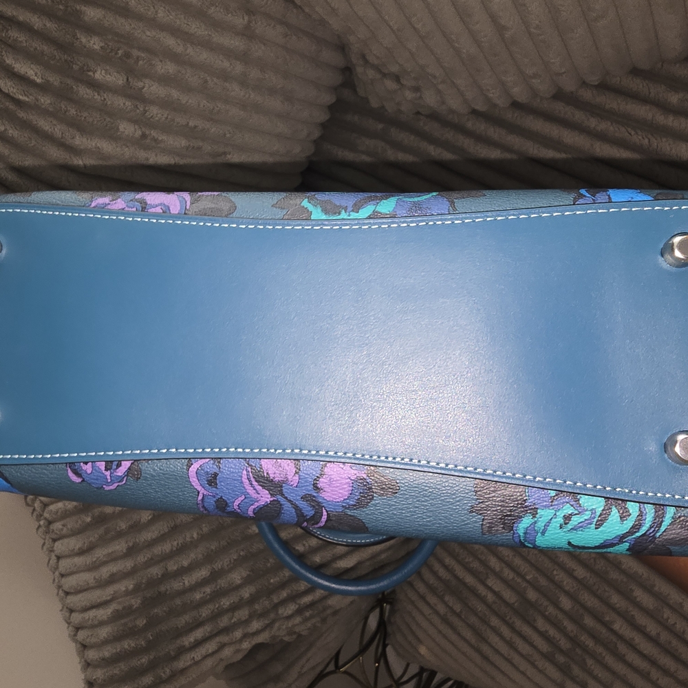 Coach Floral Blue and Purple Women's Bag - Picture 4 of 5